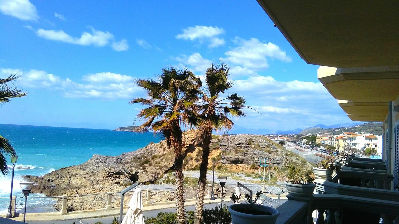Caletta Del Porto Bed & Breakfast Диаманте Екстериор снимка